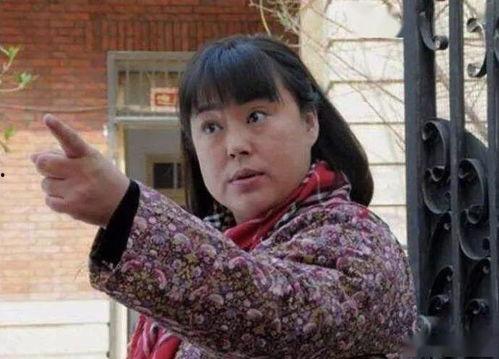 吃瓜李菁菁最新视频,娱乐圈幕后真相大曝光！