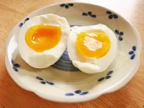 大瓜头吃鸡蛋视频大全图片,趣味横生的美食瞬间回顾