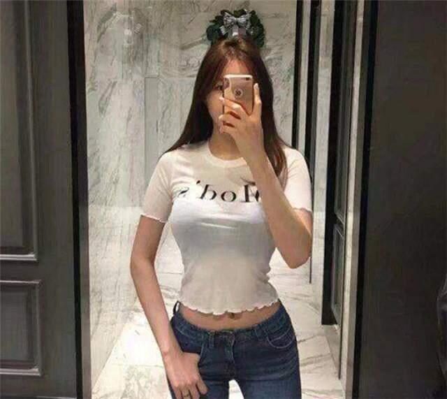 电竞女友吃瓜视频,揭秘电竞圈背后的甜蜜与争议