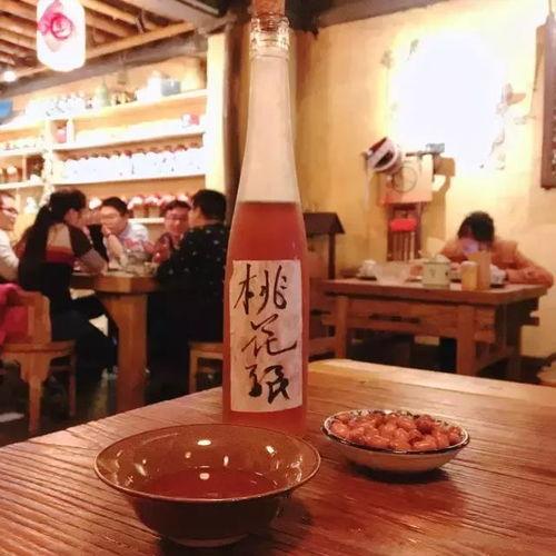 小酒馆吃瓜视频全集,揭秘视频全集背后的精彩故事
