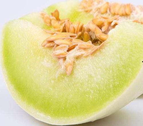 吃瓜视频里什么时间吃最好,吃瓜最佳时间，让你畅享夏日清凉！