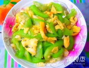 丝瓜的瓜怎样炒着吃视频,家常美味，简单易学