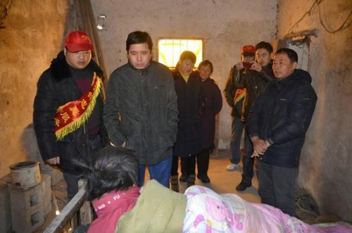 魏县吃瓜孩子事件视频,一场引发社会关注的校园暴力风波