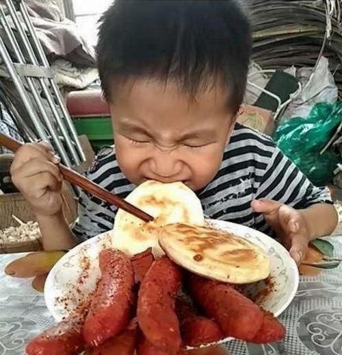 邢台幼儿园吃瓜事件视频,幼儿被喂食不明瓜果引发关注