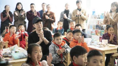 律师看吃瓜视频是真的吗,吃瓜视频的真实性探讨