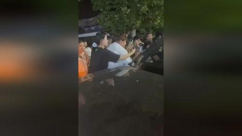 界首小三吃瓜视频,揭秘背后惊人真相