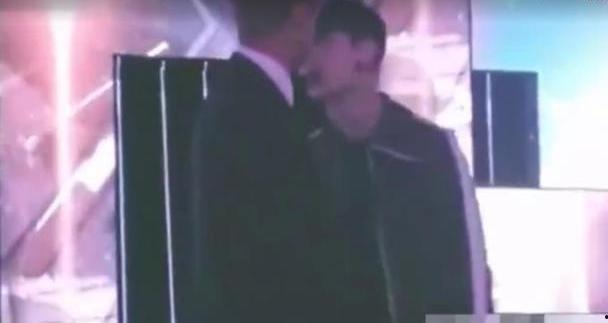 男人帮吃瓜视频,揭秘娱乐圈幕后真相