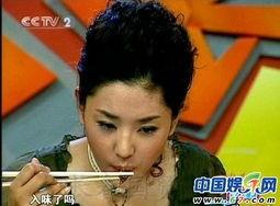 奥运会主持人吃瓜视频,揭秘赛场背后的趣味瞬间